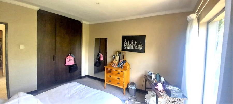 4 Bedroom Property for Sale in Universitas Free State